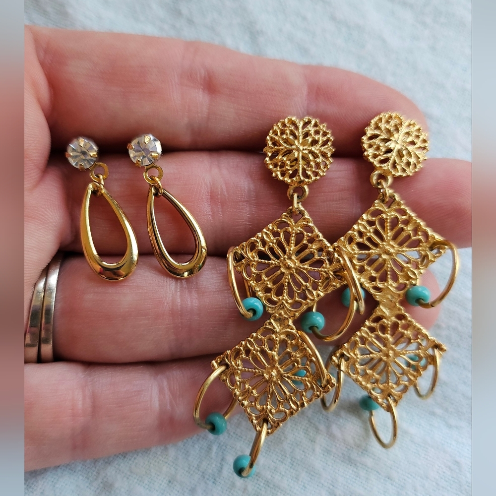 Oval Hoop & Intricate Patterned Design Earrings, Goldtone, Turquoise Beads, EUC